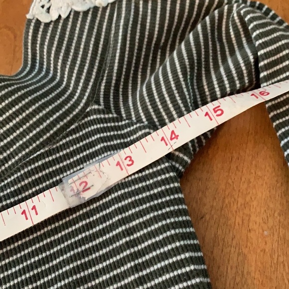 Hollister longsleeve off the shoulder top - Picture 7 of 7